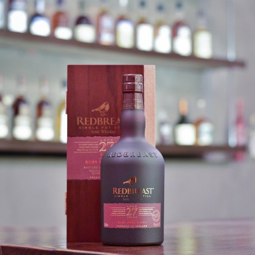 Redbreast 27 Year Old Ruby Port Cask Finish, Redbreast 27 Year Old is enriched by Ruby Port Casks and offers a succulent medley of ripe dark fruit.